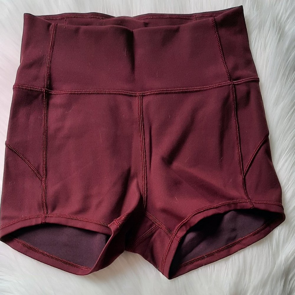Lululemon high waist Shorts